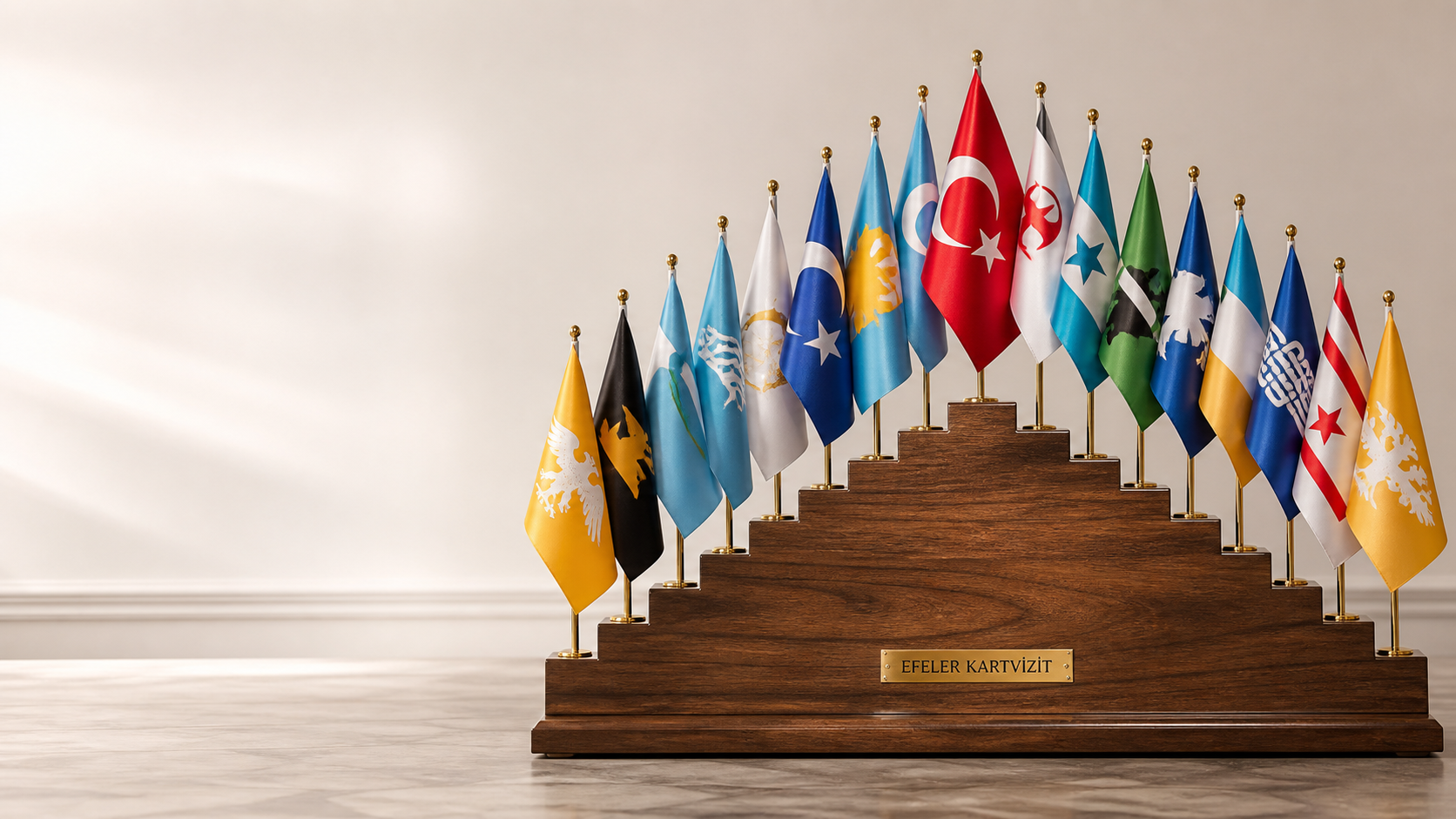 Efeler Kartvizit 17’li Türk Devletleri masa bayrağı ve ahşap kaide seti